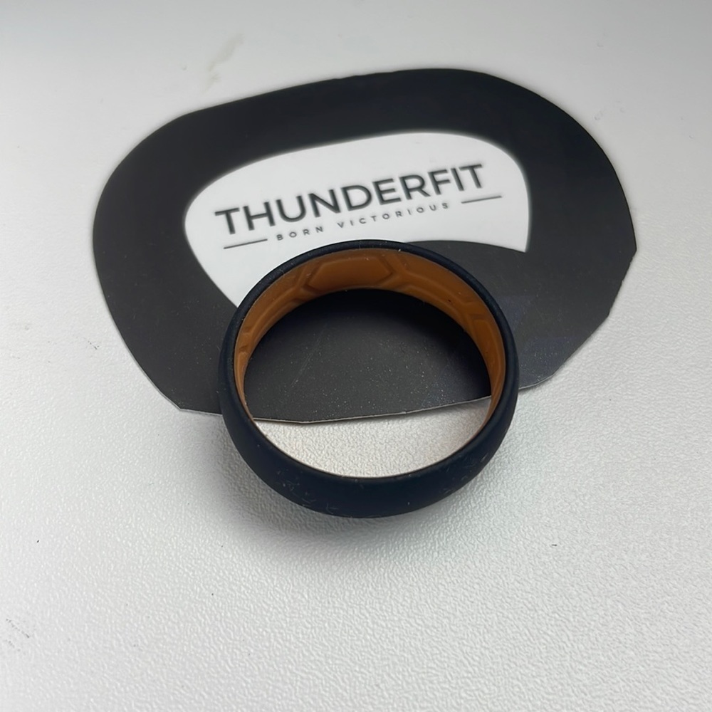 ThunderFit Born Victorious Silicone Wedding Gray Black Exterior Size 13